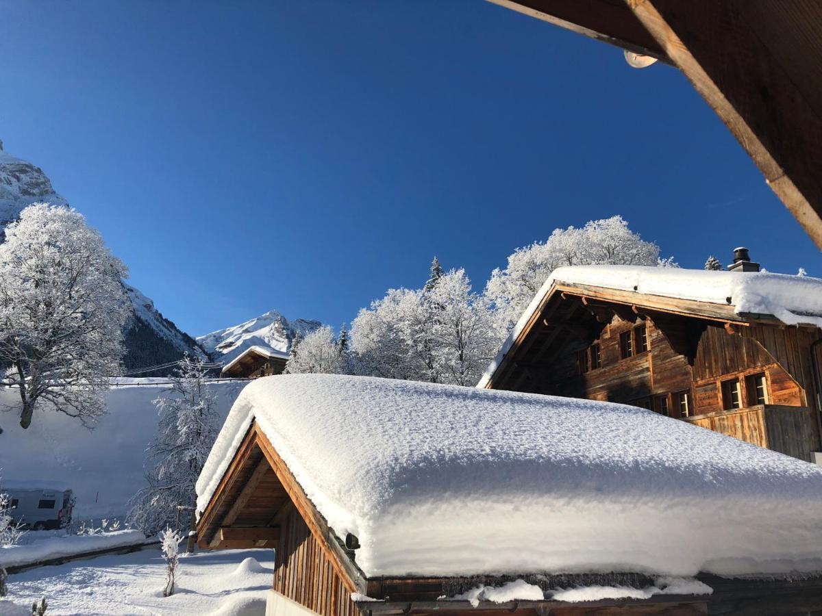 Gstaad - Luxueux Appartement Design ***** Gsteig Luaran gambar